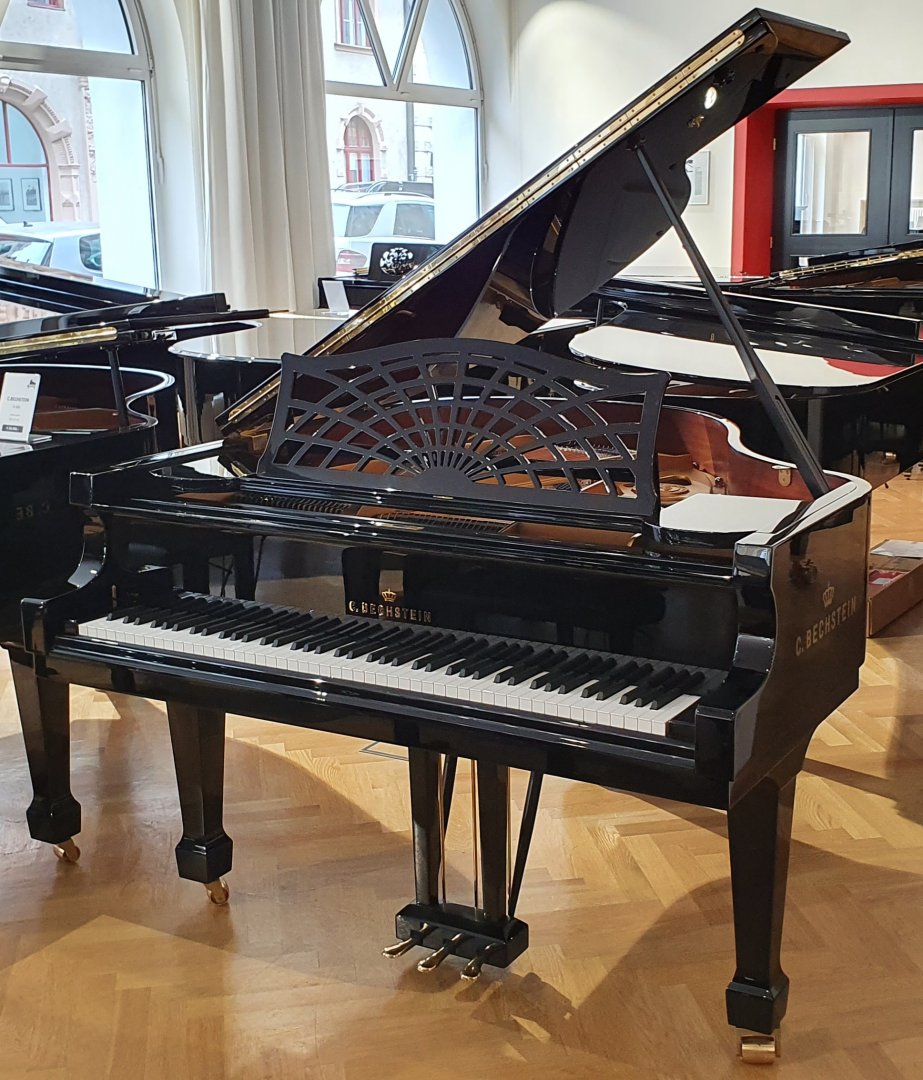 Bechstein A-160 von 2019 in Black glossy