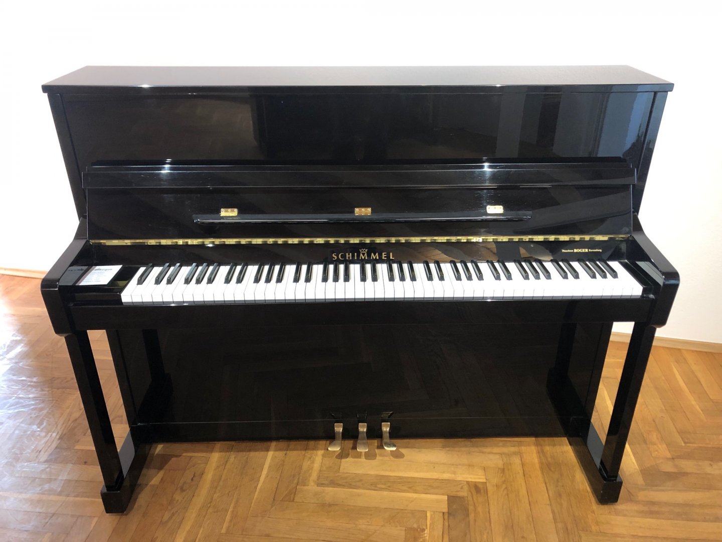 Schimmel 116 S von 2004 in Black glossy