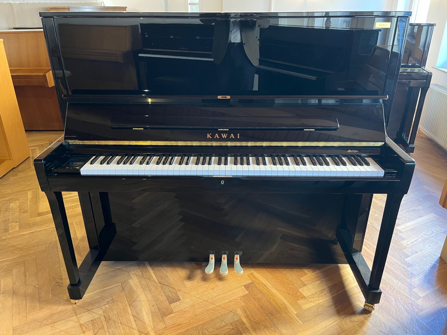 Kawai K 600 AURES von 2020 in Black glossy