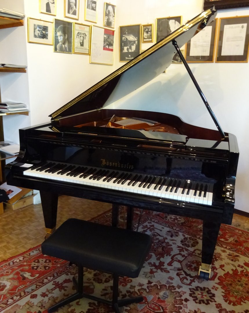 Bösendorfer 185 von 2015 in Black glossy