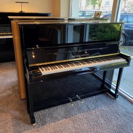 Grotrian-Steinweg 122 A von 1995 in Black glossy