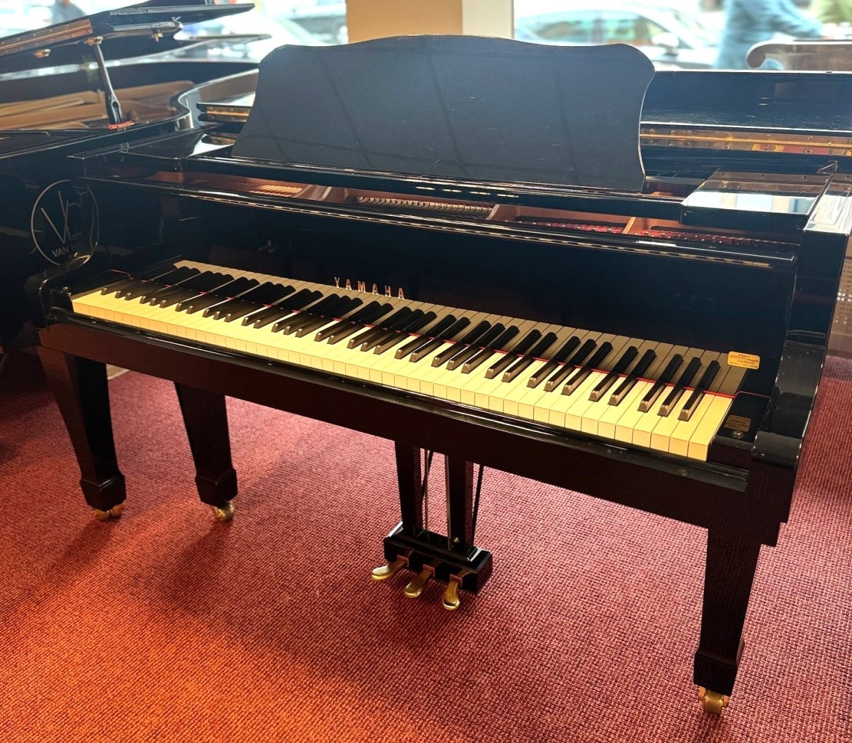 Yamaha C 3 von 2006 in Black glossy