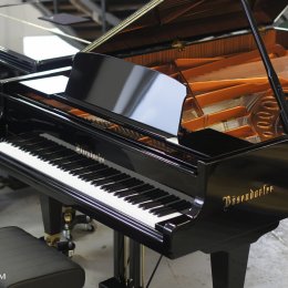 Bösendorfer 225 von 1990 in Black glossy