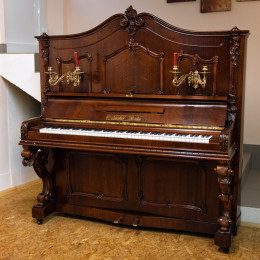 Rösler Einzelstück von 1895 in Walnut matt