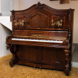 Rösler Einzelstück von 1895 in Walnut matt