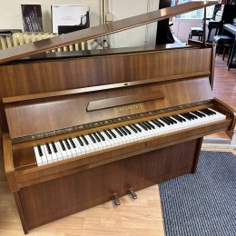 C. Bechstein 114 von 1978 in Walnut matt