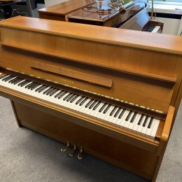 Yamaha M 104 N von 1977 in Walnut matt